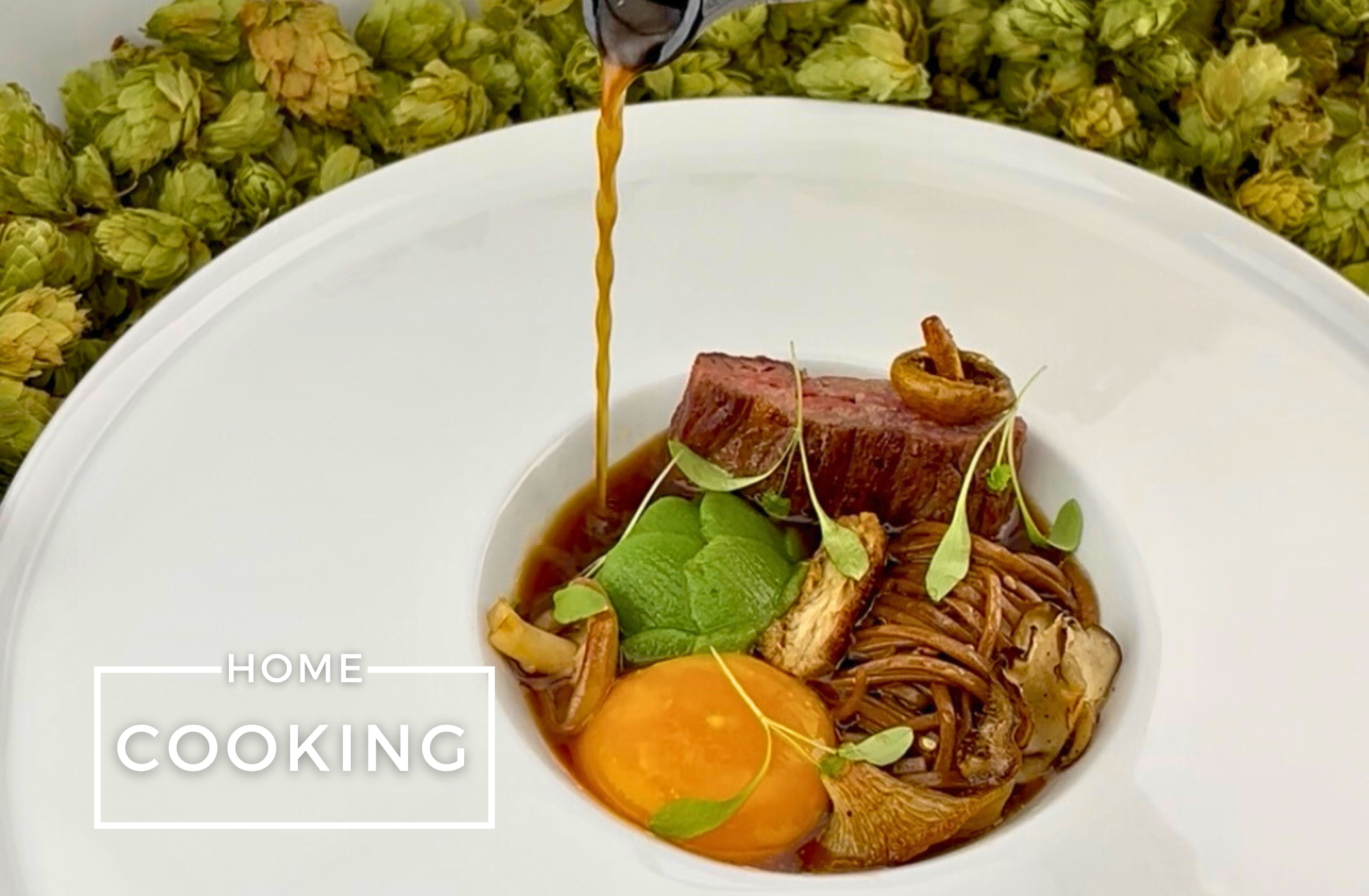 Hopfen-Ramensuppe mit Ochsenschwanz & Gemüse von Caio Benati